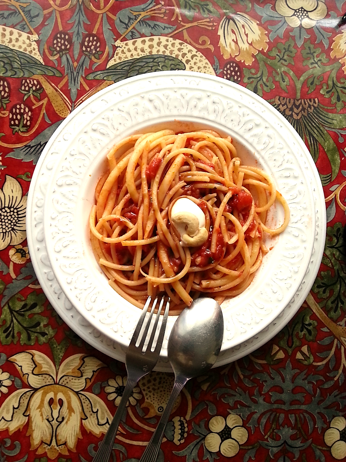 Можно ли пасту в пост. Нежирная паста спагетти. Постные макароны. Пакистанская паста. Спагетти в пост.